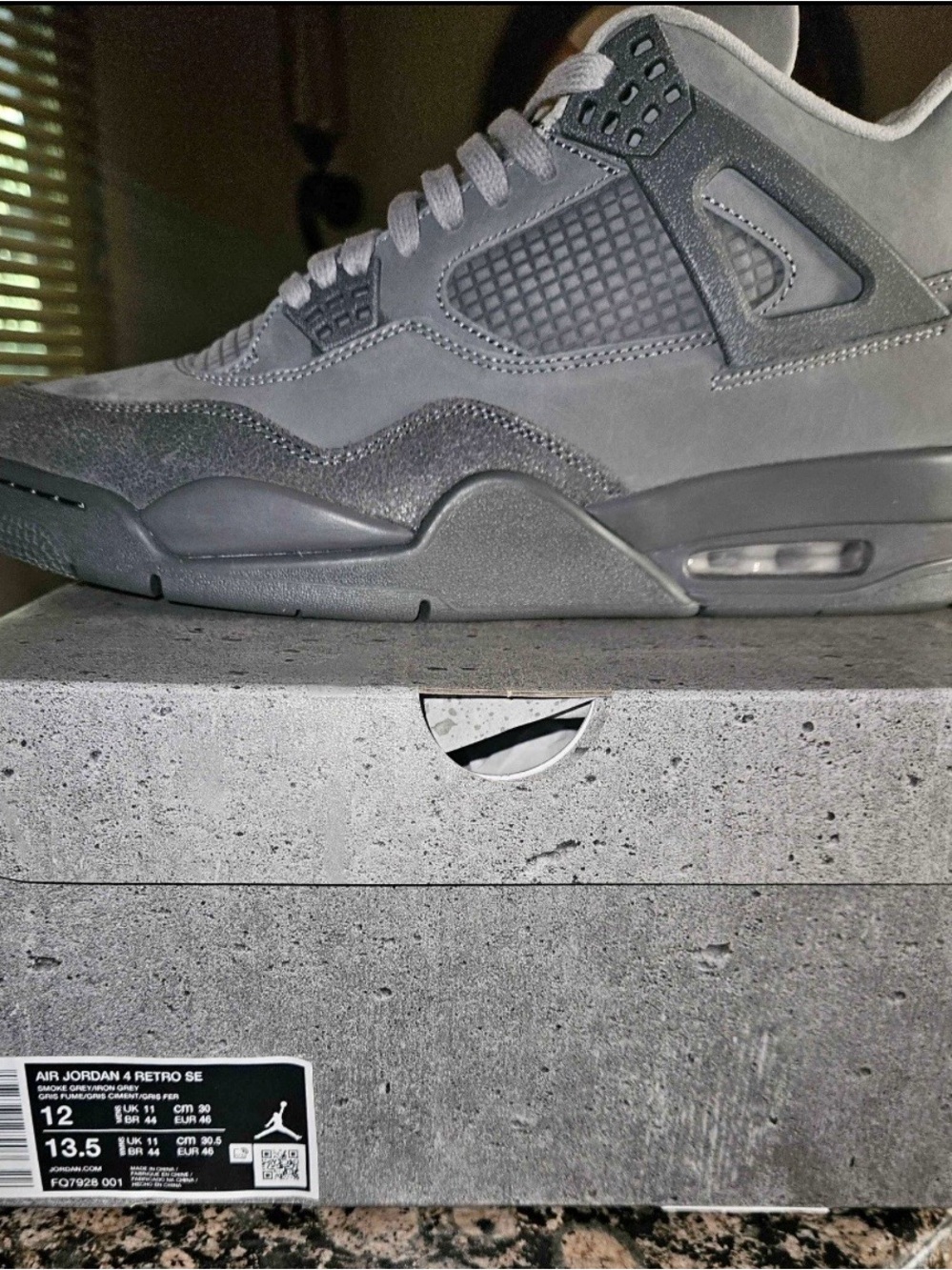 AIR JORDAN 4 RETRO SE